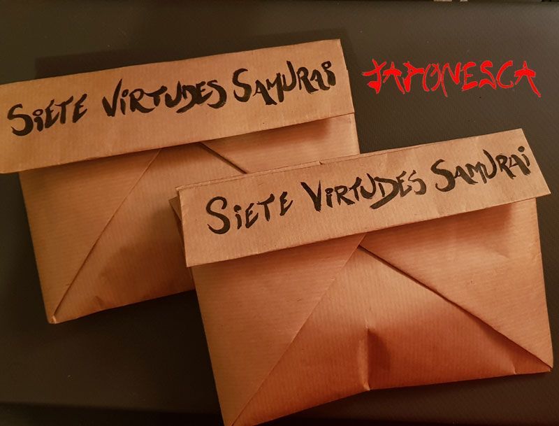 Sobres sorpresa con las siete virtudes samurai